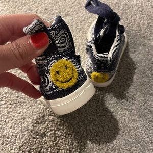 Size 3, paisley sneakers Gymboree